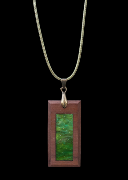 SIMPLE VERTICAL PENDANT